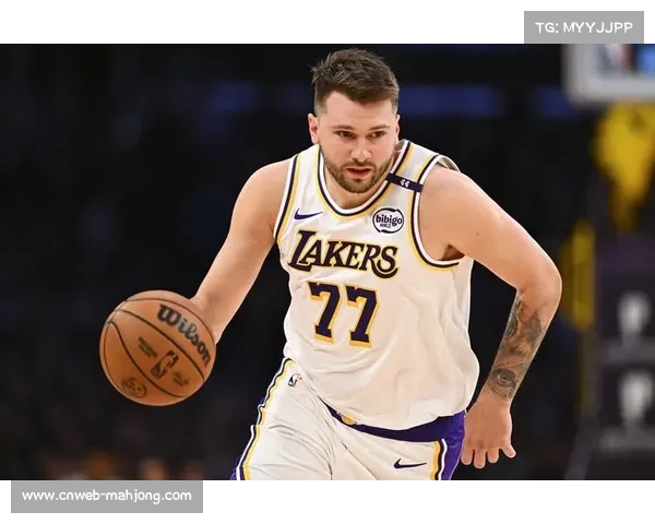 快船三分手感冰凉,上半场14中1仅得17分 快船三分手感冰凉,上半场14中1仅得17分