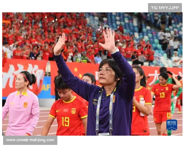 霍旭冉三轮领跑夺冠,赛后目标直指成都保利球会适应性训练 霍旭冉三轮领跑夺冠,赛后目标直指成都保利球会适应性训练